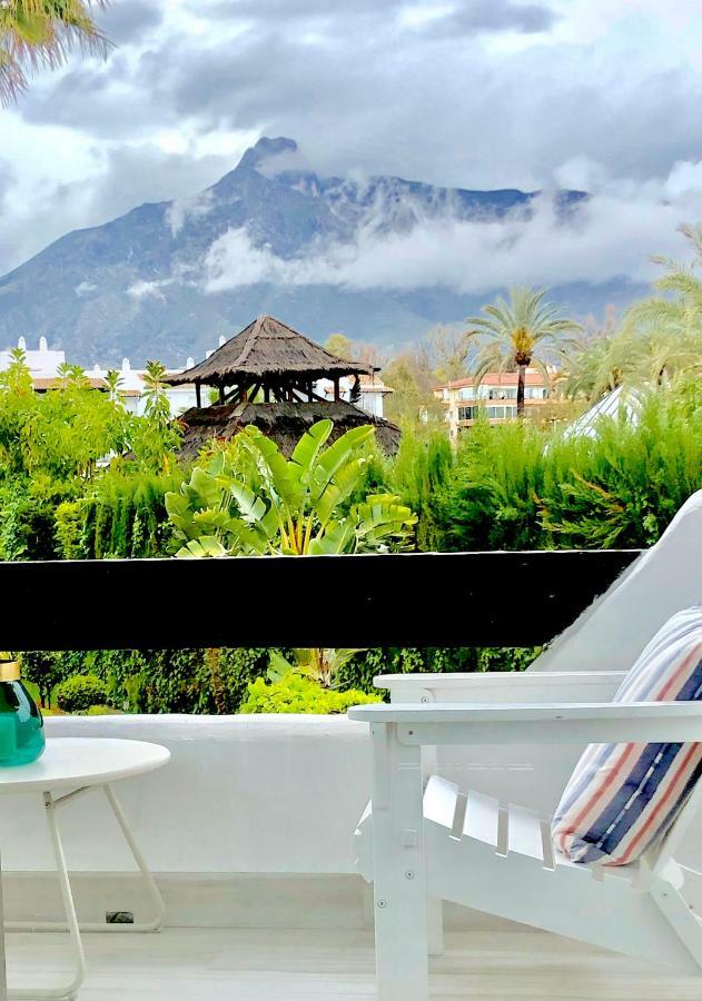 Luxury Apartment In La Isla, Walking Distance To Puerto Banus Marbella Luaran gambar